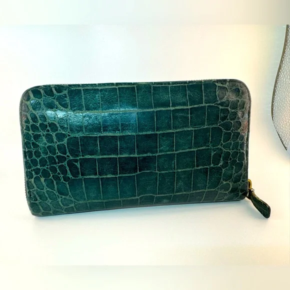 Miu Miu Continental Croc Embossed Zip Wallet Rare Verde Petrolio Authentic - Picture 2 of 14